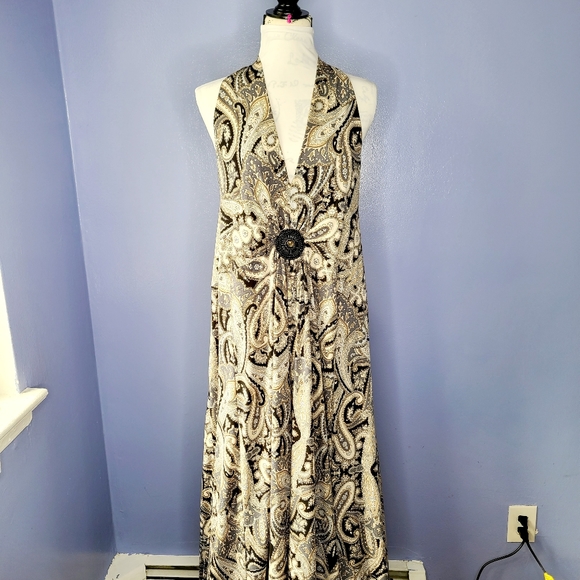 IMAN Dresses & Skirts - IMAN Plus Size Beaded Medallion Maxi Halte…